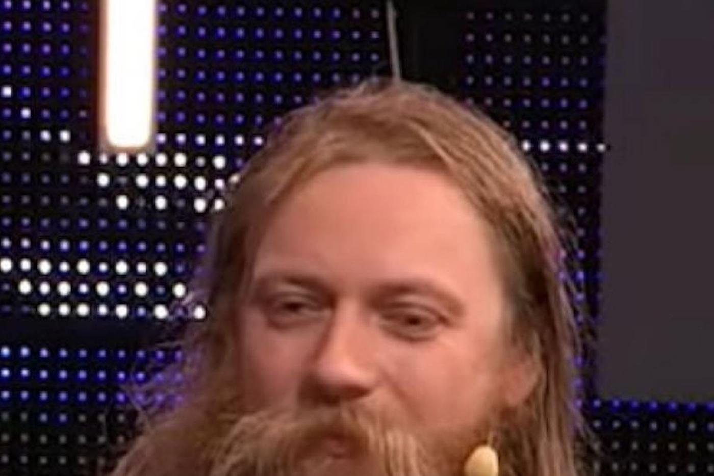 Отца Алисы Тепловой обвинили в избиении пенсионерки на детской площадке