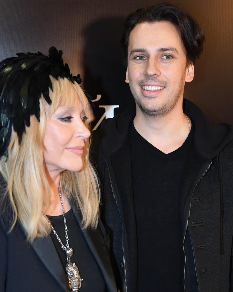 Галкина* и Пугачеву могут лишить родительских прав