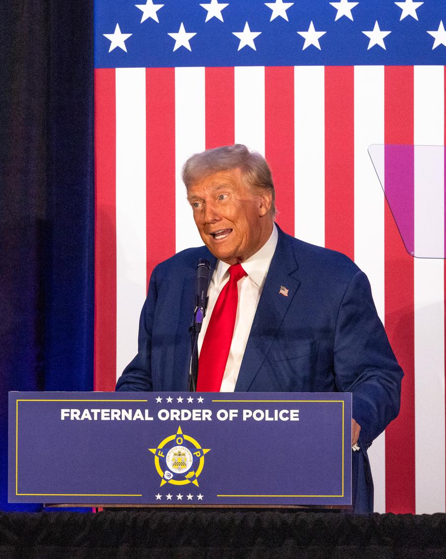 В случае избрания президентом республиканец Дональд Трамп может признать новые регионы в составе России