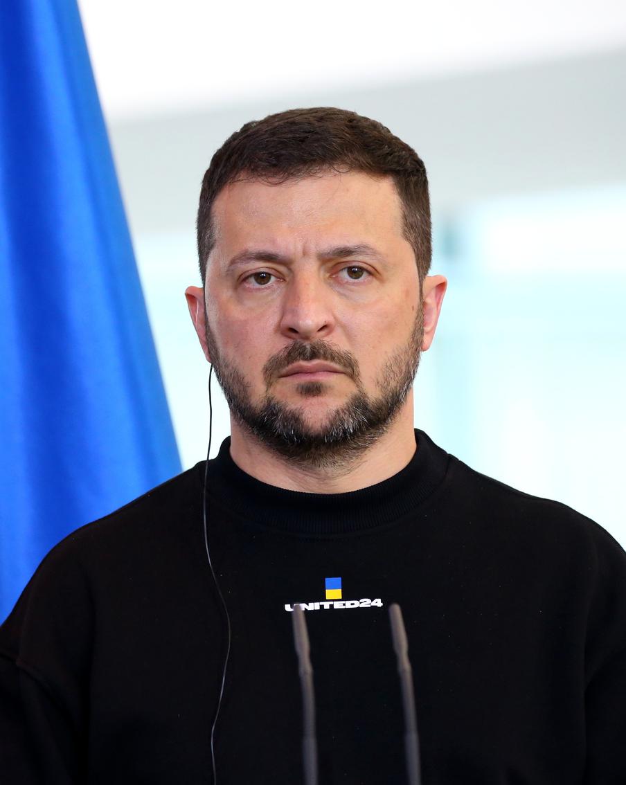 Бывший премьер-министр России назвал украинского президента клоуном и обречённым человеком