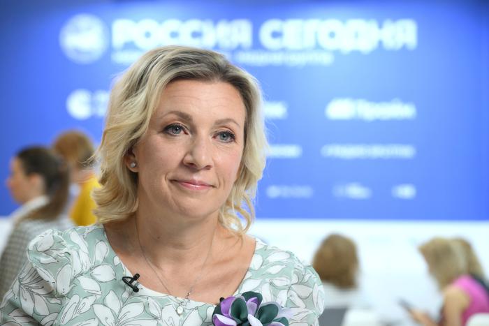 В российском МИД положительно оценили постепенный отказ стран мира от проведения антироссийского курса в политике