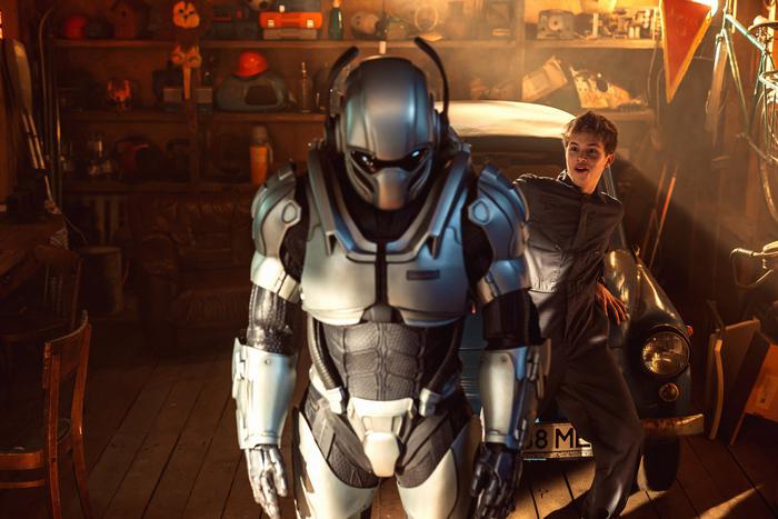 Главный герой "Слова пацана" превратился в робота, способного спасти мир