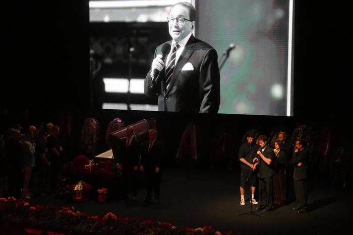 Гроб с телом Маслякова отправили на Новодевичье кладбище