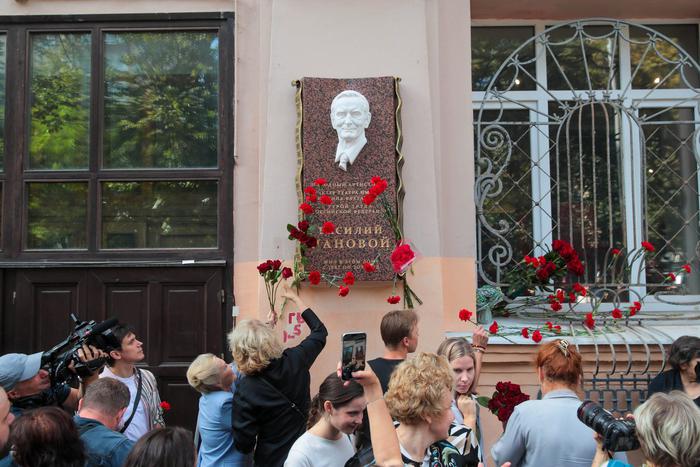 Василий Лановой отыскал суворовца Ваню из "Офицеров". Коллеги и знакомые вспоминали известного актёра