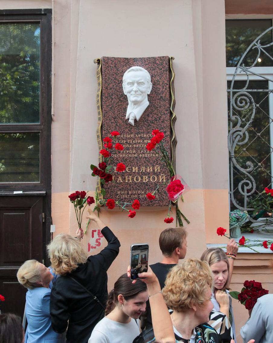 Василий Лановой отыскал суворовца Ваню из "Офицеров". Коллеги и знакомые вспоминали известного актёра