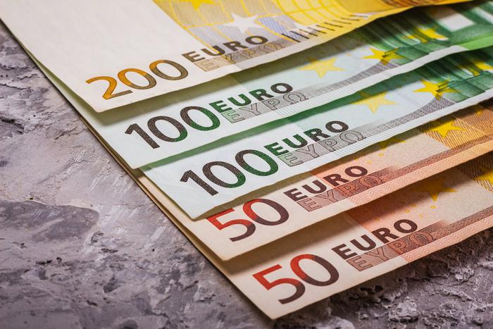 ЕЦБ понизил базовую процентную ставку