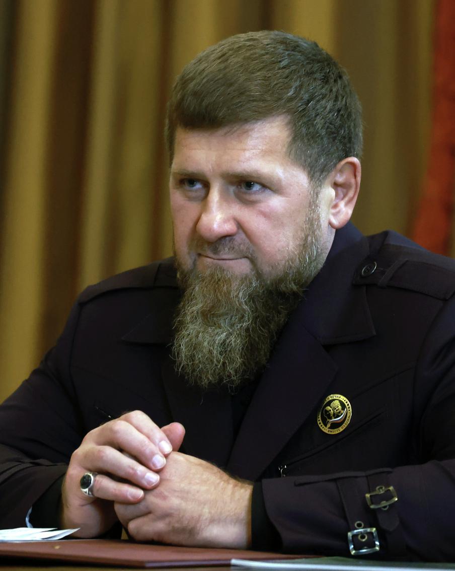 Кадыров присвоил Михалкову звание заслуженного деятеля искусств