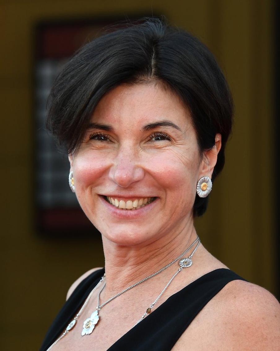 Уйдёт ли Ирада Зейналова с телевидения ради карьеры посла в Маврикии