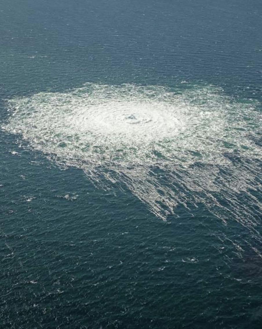 Немецкий канцлер заявил о необходимости независимого расследования подрыва "Северных потоков"