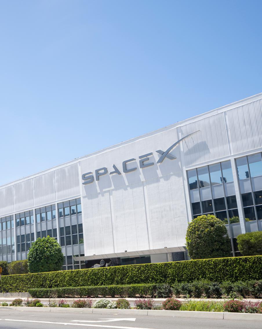 В Мексиканском заливе приводнилась ракета Crew Dragon с четырьмя космическими туристами на борту