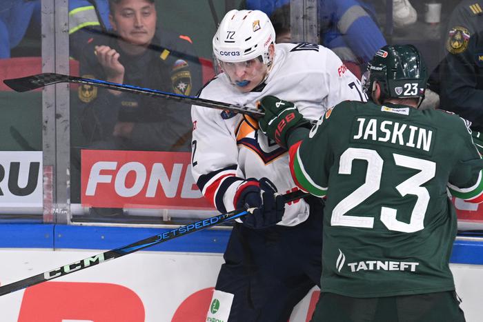 Фавориты КХЛ не впечатляют на старте нового сезона