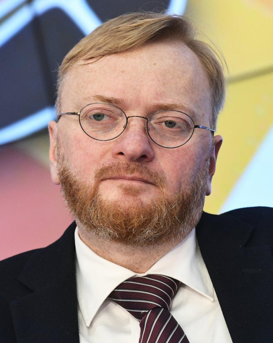 Виталий Милонов предположил, кто стоит за нападением в челябинской школе