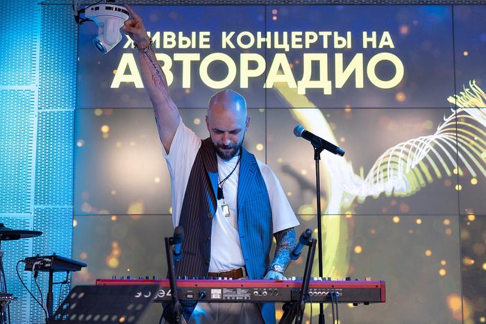 "Песня скажет сама за себя": ST представил "Веру, Надежду, Любовь"