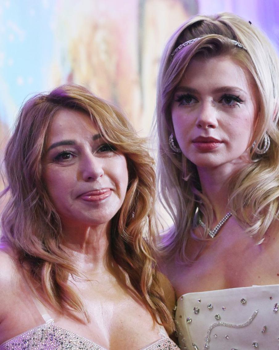 Апина откровенно рассказала о постельной сцене в "Комбинации"