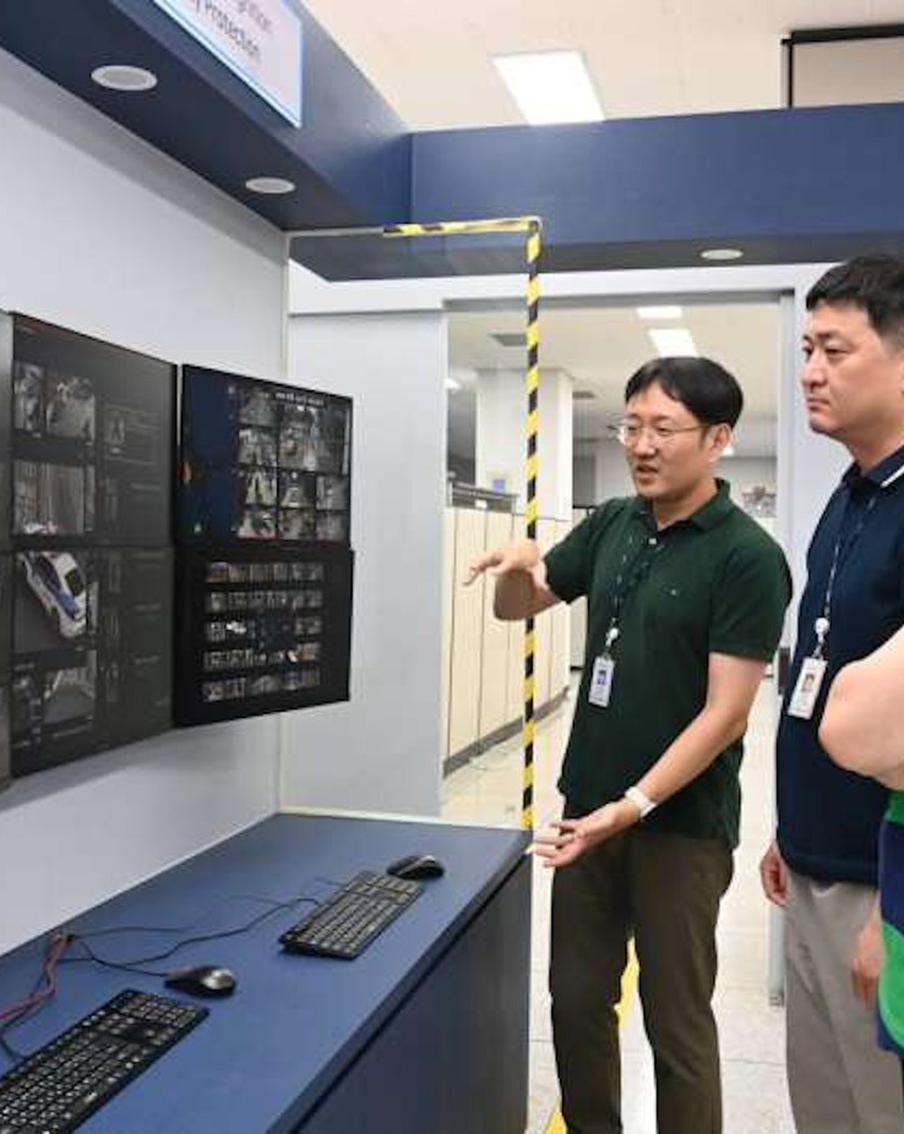 "Нахмурился или разозлился – в тюрьму!" Нейросеть выявляет преступников по выражению лица