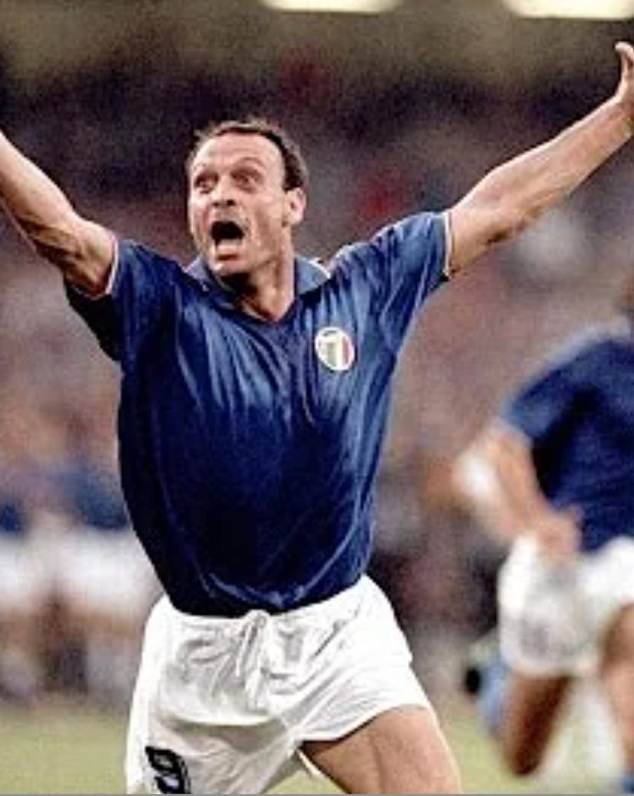 Ушёл из жизни лучший футболист чемпионата мира 1990 года Скиллачи