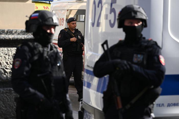 Стало известно, сколько человек доставили в МВД после конфликта у офиса Wildberries