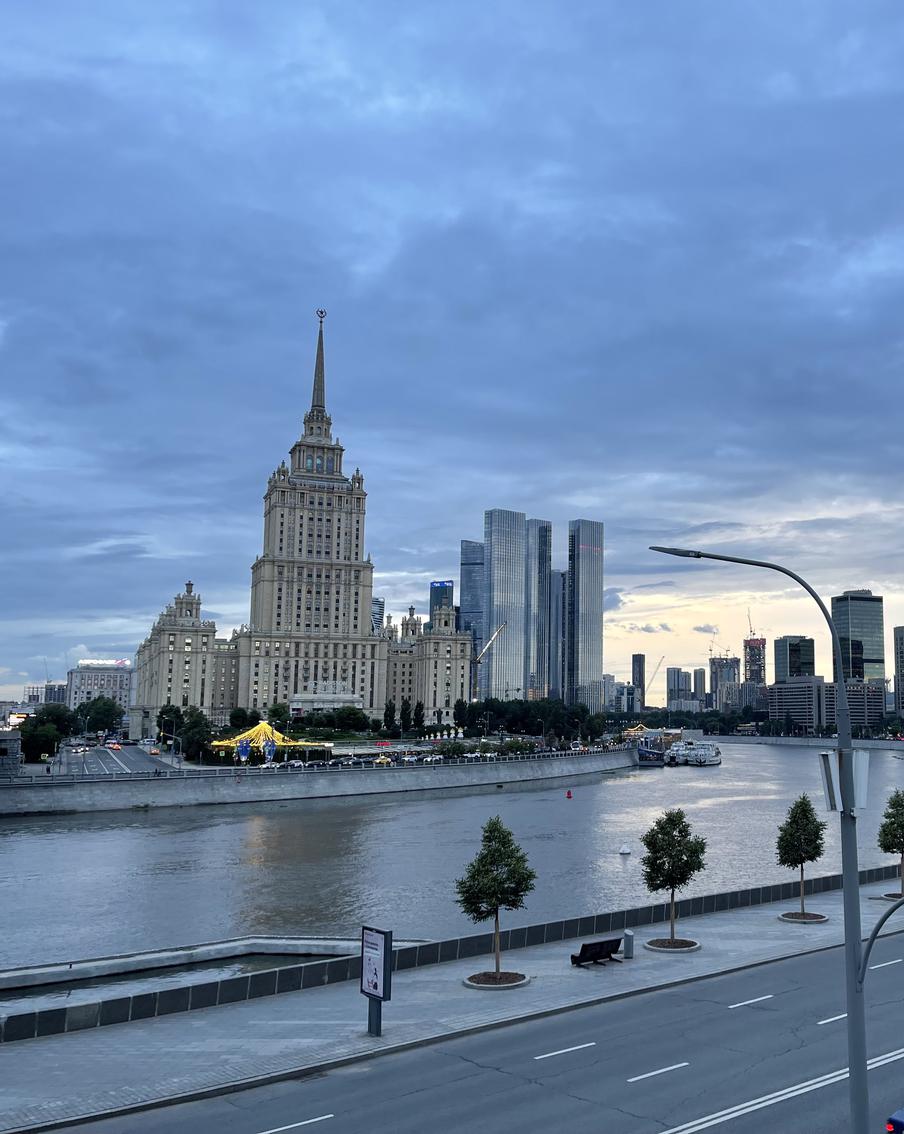 Синоптик рассказал москвичам о времени прихода холодов