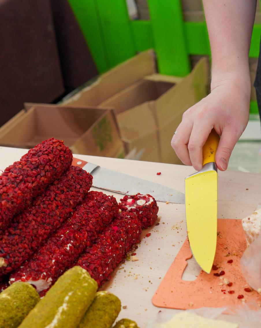 Московские ярмарки предоставляют скидки участникам спецоперации и их семьям