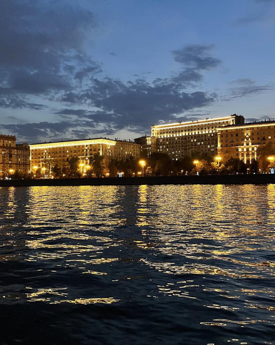 Москвичам и жителям Подмосковья рассказали о погоде в эту пятницу