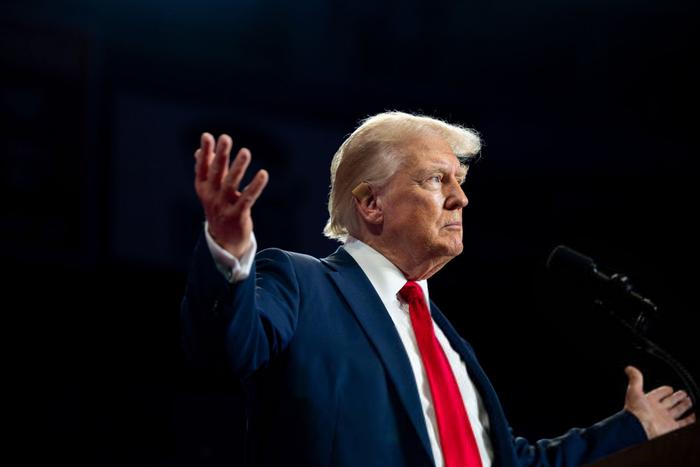 Трамп заявил, что многое сделал для евреев, а они голосуют "за врага"