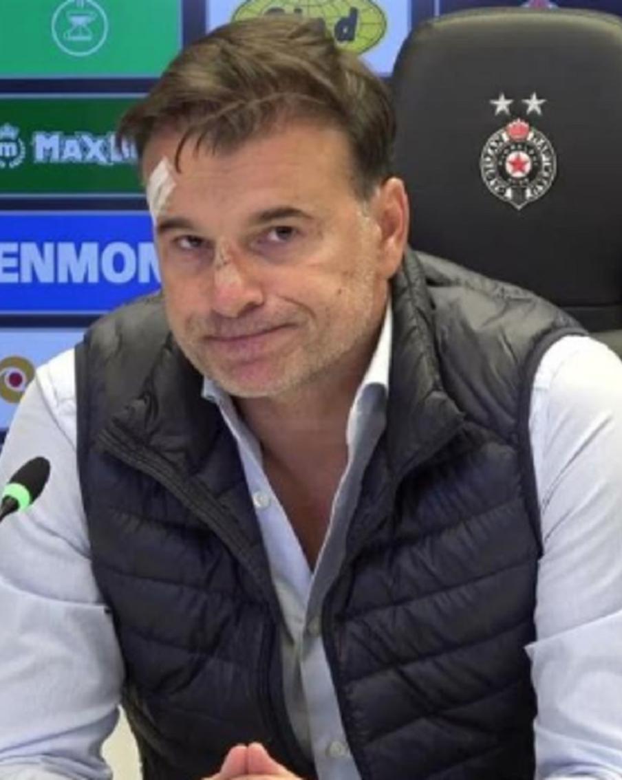 Главному тренеру "Партизана" досталось после разгрома в Вечном дерби