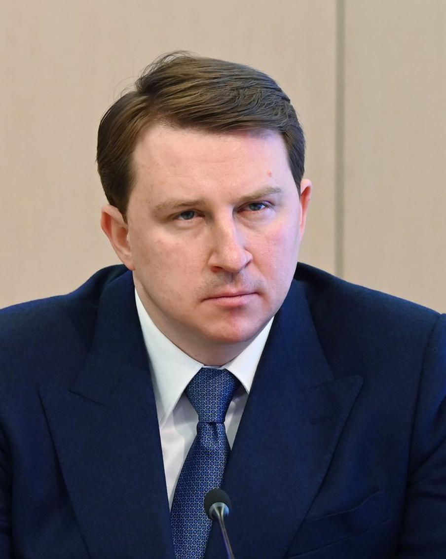 Отправившегося на СВО добровольцем экс-мэра Сочи этапировали в Москву после задержания в ЛНР