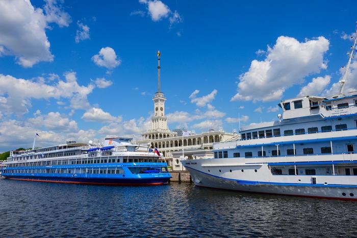 На 20% выросло число поездок на круизных теплоходах за 5 месяцев летней речной навигации