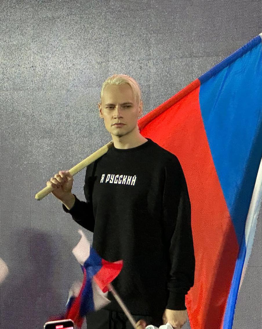 Российский певец Shaman заявил, что разводится с женой из-за сложного рабочего графика пары