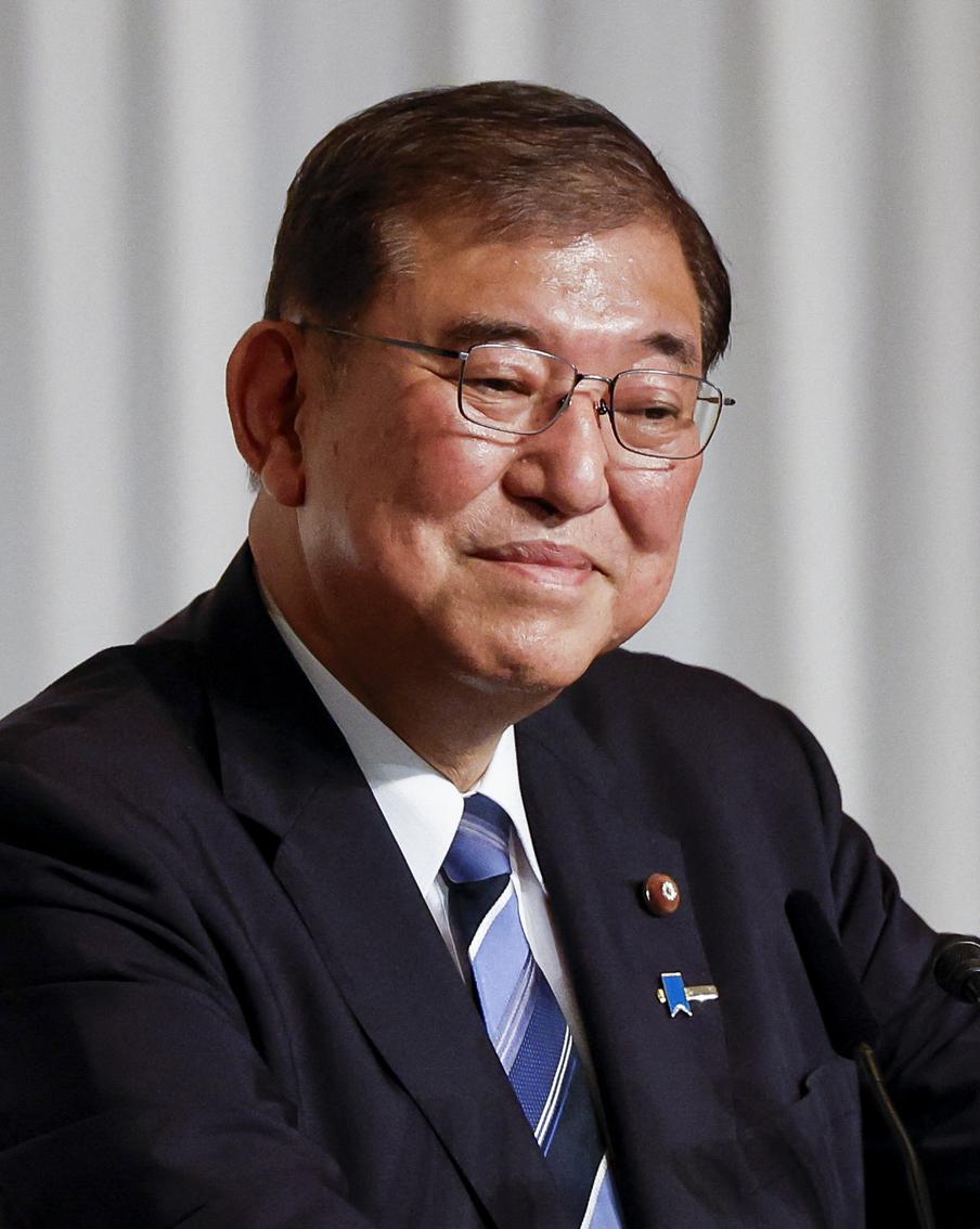 Новым премьером Японии станет экс-министр обороны Исиба