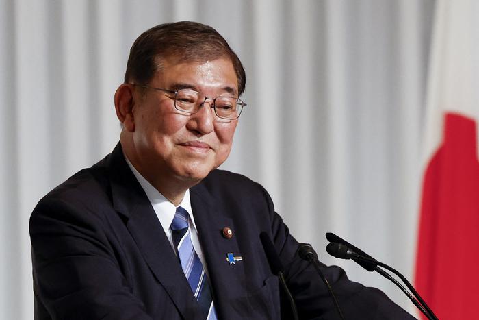 Новым премьером Японии станет экс-министр обороны Исиба