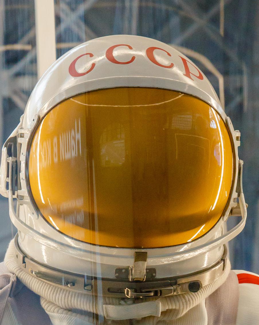 Космонавт Олег Кононенко рассмешил журналистов шуткой о чихании в скафандре