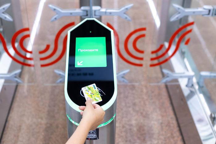 Более 29 млн раз пассажиры метро и МЦК оплачивали проезд банковской картой