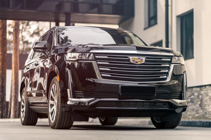 "РИА Новости" сообщило, что в деле Тимура Иванова появился Cadillac