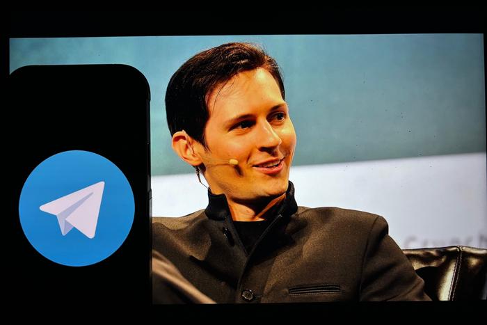 Владелец мессенджера "Телеграм" Павел Дуров признался, что с 2018 года передавал данные пользователей властям