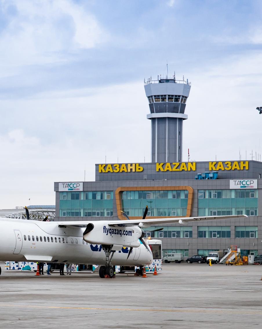 В казанском аэропорту введены ограничения на полёты ради обеспечения безопасности гражданского авиасообщения