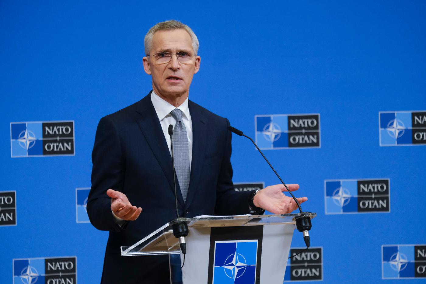 Экс-генсек НАТО допустил принятие Украины в альянс без потерянных территорий