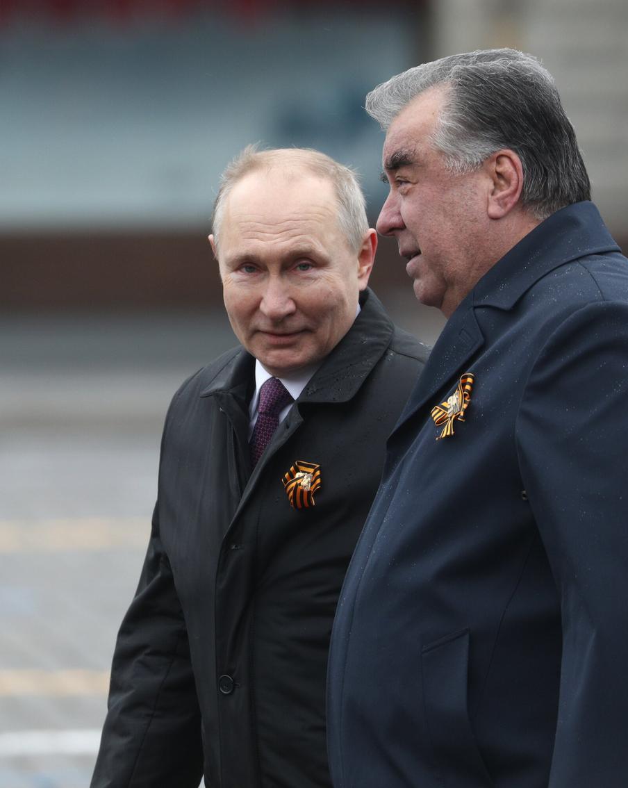 Путин сообщил о встрече с Рахмоном в Москве "в ближайшие дни"