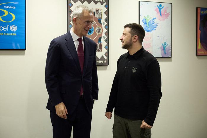 Столтенберг рассказал о поведении Зеленского в начале СВО