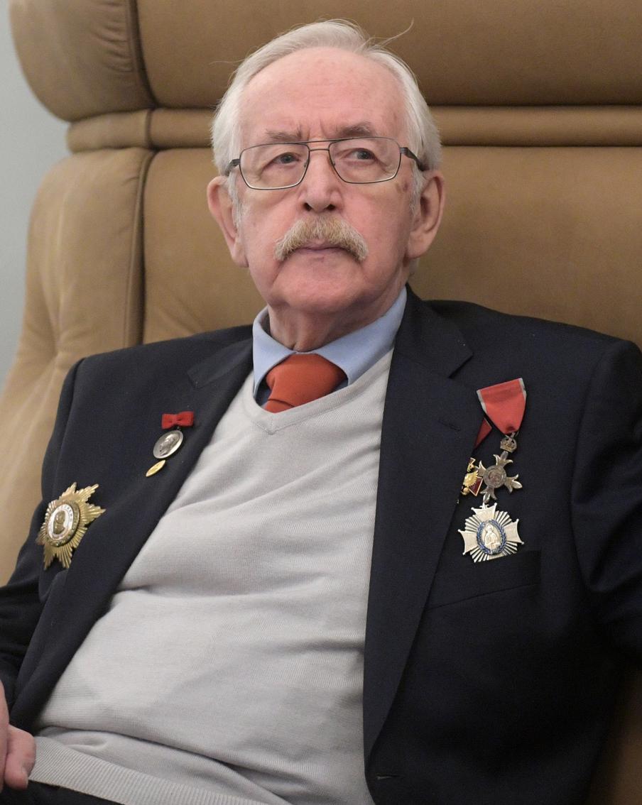 Советский и российский актёр Василий Ливанов всё ещё находится в неврологической реанимации в тяжёлом состоянии