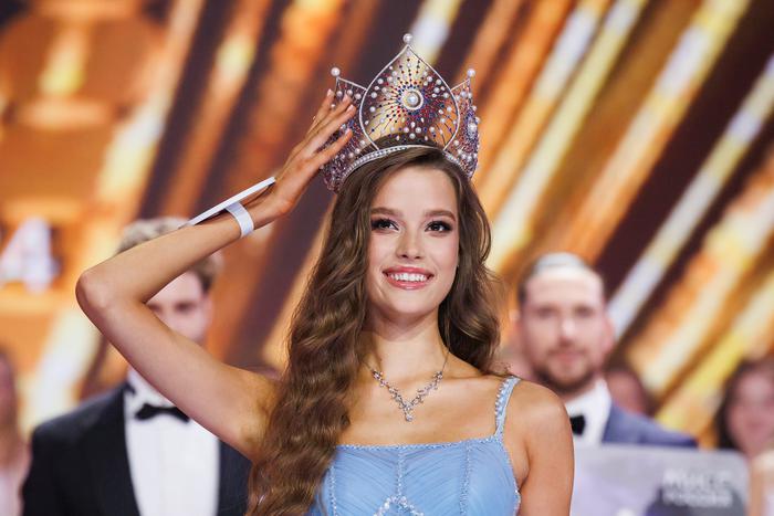 Какое место "Мисс Россия" Алексеева заняла на конкурсе "Мисс Вселенная"