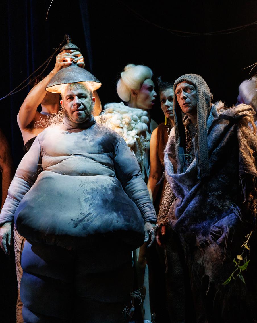 "Скот домашний, скот бесправный" строит новый мир в "Модерне". В театре Грымова премьера – "Скотный двор" по Оруэллу