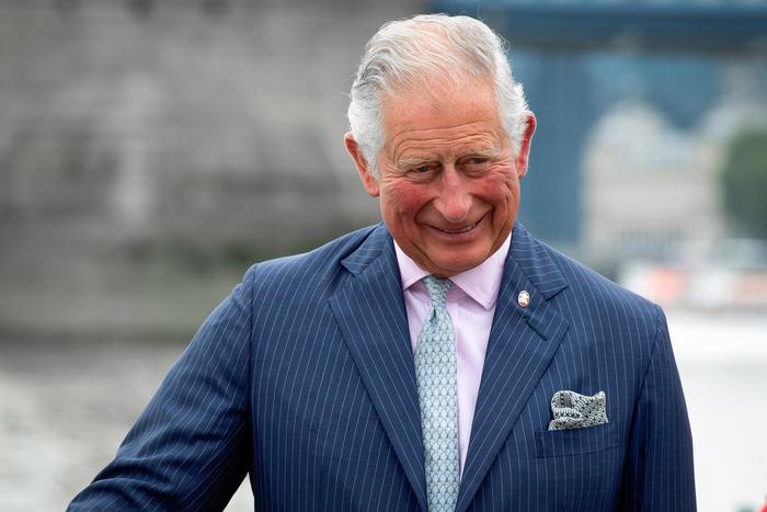 При дворе Карла III начали готовиться к его смерти и смене власти