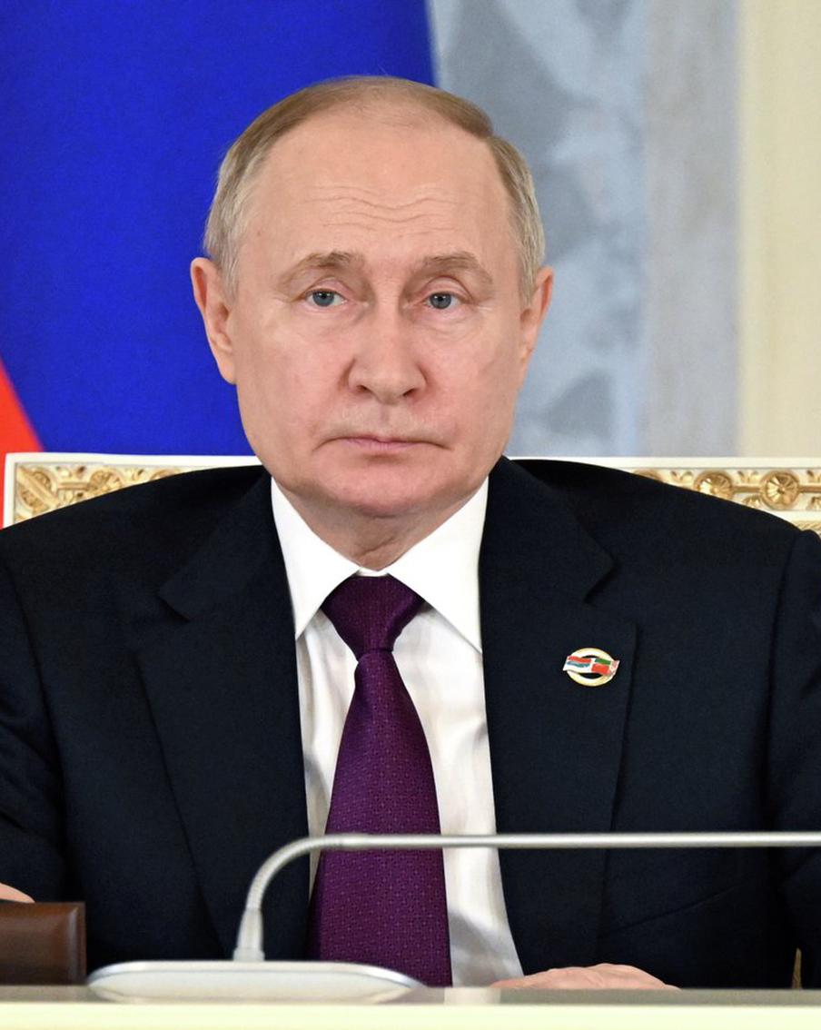 Путин раскритиковал закупку продукции из древесины за границей