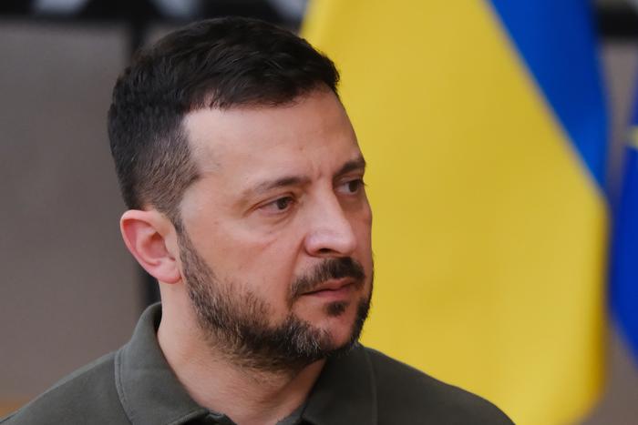У Зеленского быстро сокращаются возможности, а европейцы устали от войны