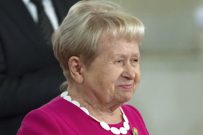 Самая редкая награда "Почётный гражданин города Москвы": проверьте, что вы об этом знаете