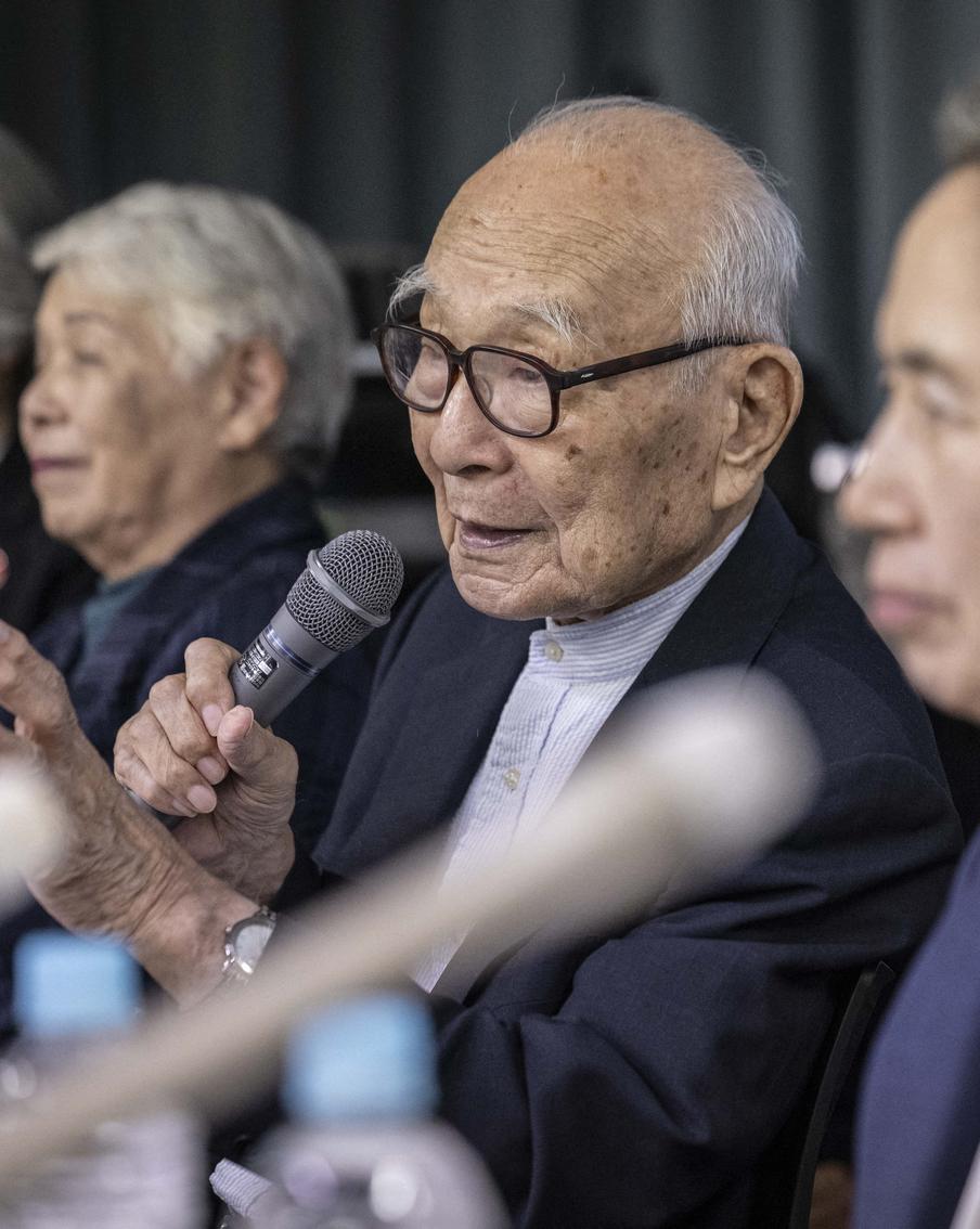 Какую нобелевскую премию получили японцы, пострадавшие от ядерной атаки США