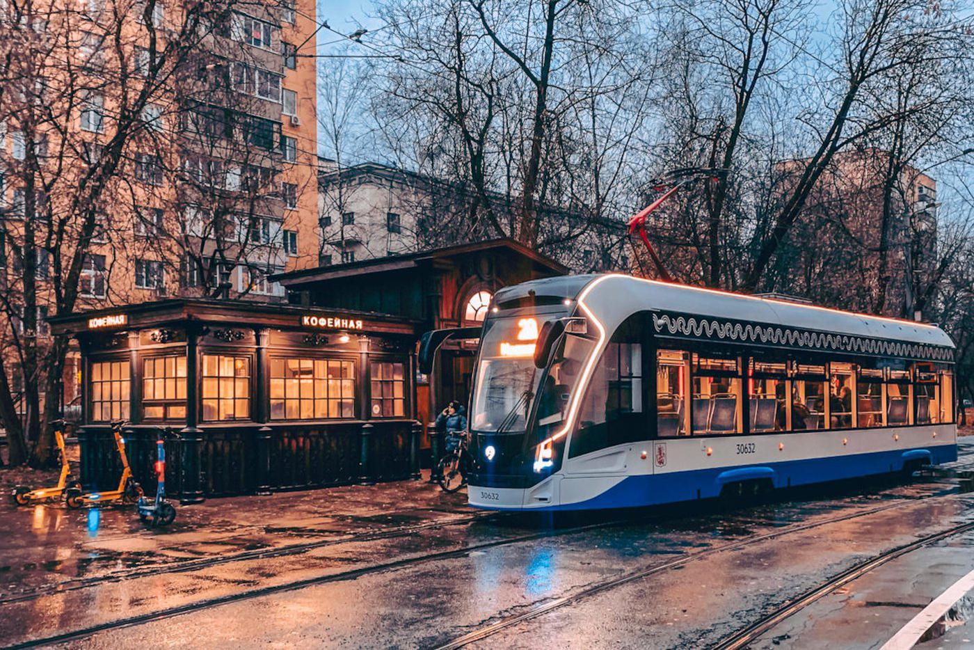 "Чугунный павильон трамвайной остановки", Ирина Негробова. Номинация "От прошлого к будущему"