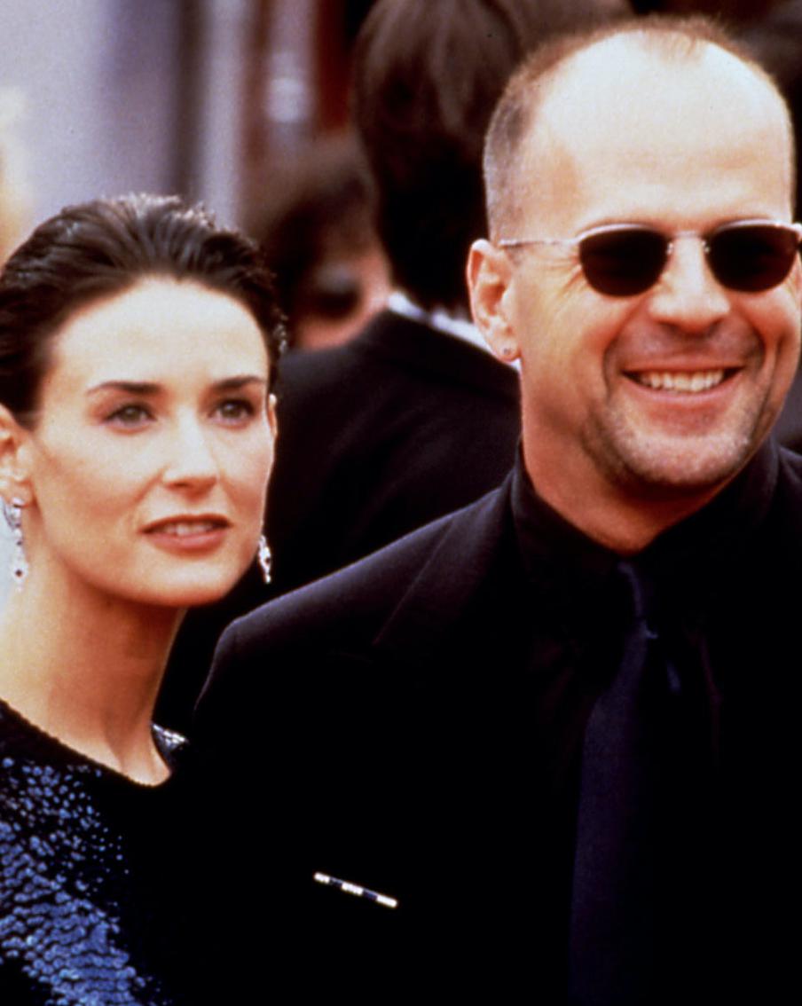 Деми Мур рассказала о состоянии Брюса Уиллиса: актёр уже несколько лет страдает от деменции