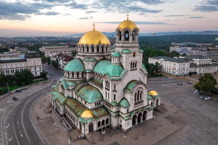 В Болгарии осквернили памятник советским воинам